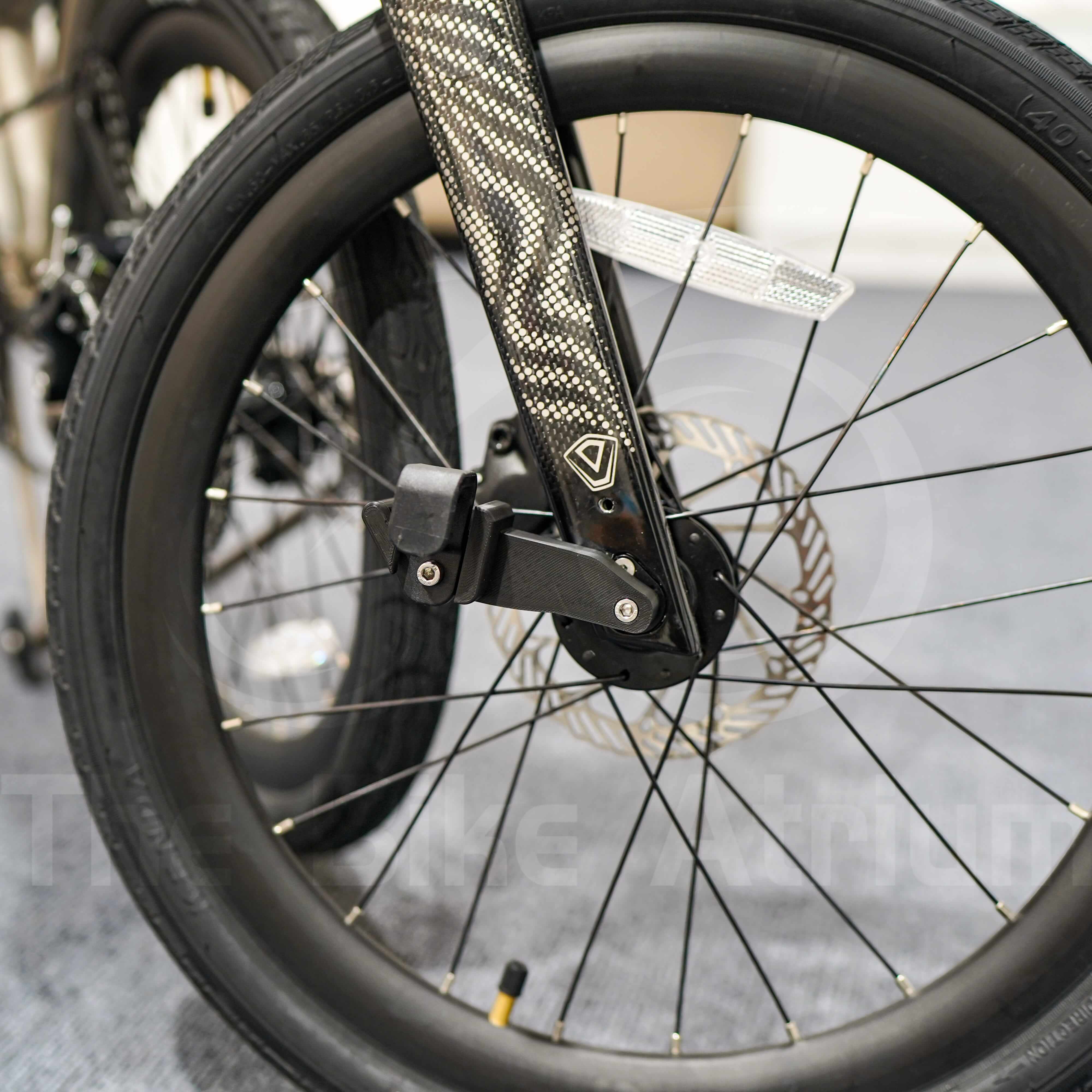 Java Neo Trifold 2-in-1 Hook Adapter close-up product view, wheel clearance and anti rubbing solution for smooth rolling, designed in Singapore by The Bike Atrium