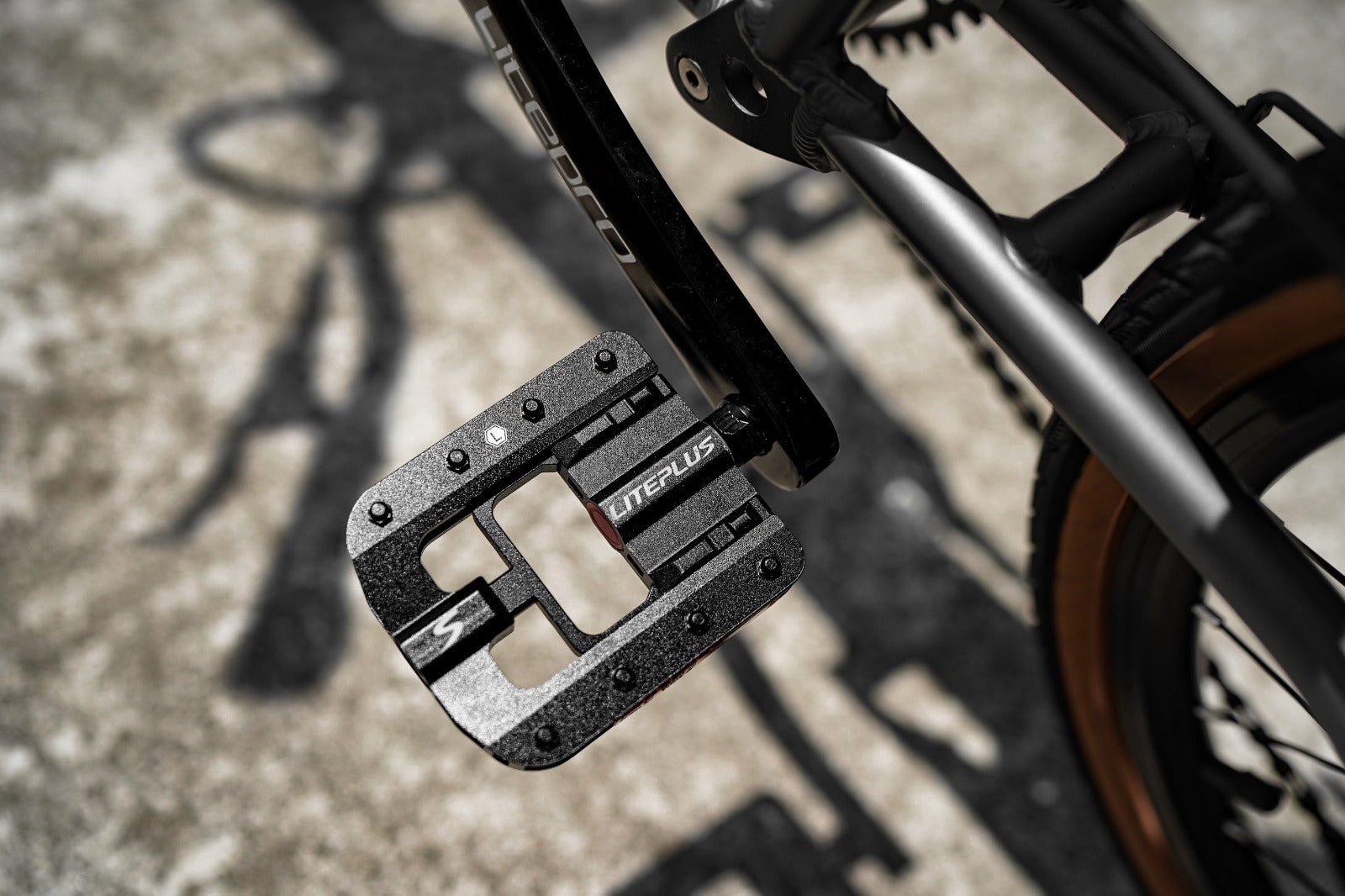 Ethereal Trifold A20 | 20-Inch Lightweight Aluminium Alloy Folding Bike | Full Hydraulic Brakes